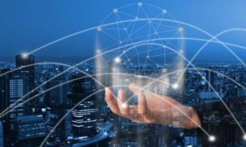 比特派（Bitpie）是一种数字货币钱包，主要用于存储和管理各种加密货币。它是一个安全、便捷的移动应用程序，允许用户进行加密资产的转账、兑换和管理。比特派是致力于为用户提供安全的资产存储与管理体验的平台，支持多种数字货币，如比特币、以太坊、莱特币等。

比特派的特点包括：

1. **安全性**：采用多重签名和冷钱包技术，保障用户资产安全。
2. **用户友好**：界面简洁，容易操作，适合新手使用。
3. **多币种支持**：不仅支持主流数字货币，还能够管理其他小众币种。
4. **去中心化**：用户的私钥存储在用户的设备上，有助于保护用户的隐私和资产。

比特派的发展也受到了区块链技术和加密货币市场变化的影响，用户需要关注市场动向，以更好地管理自己的资产。